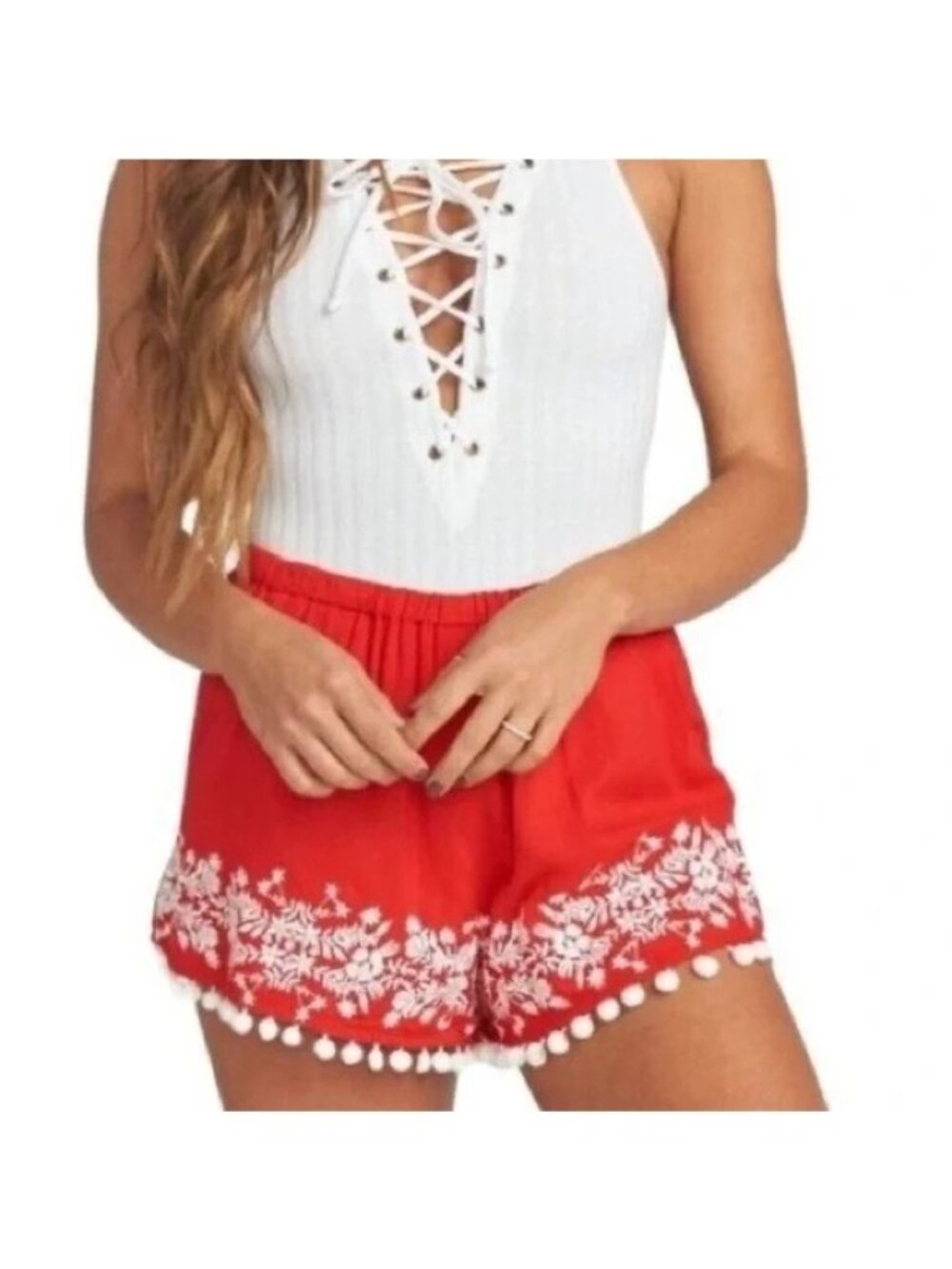 Show Me Your Mumu Shorts Small Laney Pom Pom Shorts Firecracker White Embroidery